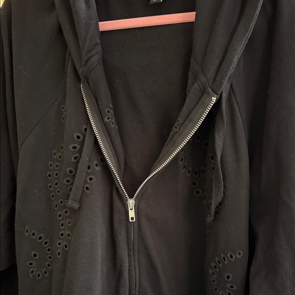 Torrid black eyelet hoodie NWOT long sleeve